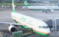 台风苏拉 ‧ 交通影响︱港航取消逾30航班服务 包括往返东京大阪