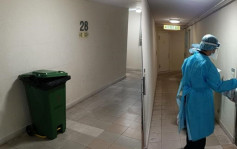 第5波疫情｜運房局指已跟進葵涌邨清潔工作 助居民運送藥物等物資