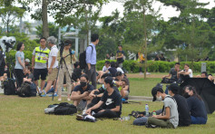 【逃犯条例】天雨影响 香港众志取消添马公园罢课集会