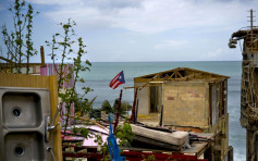 特朗普自夸去年成功应对飓风 波多黎各市长反驳可耻