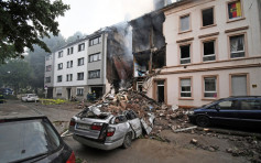 德國烏伯塔市住宅爆炸倒塌25人傷