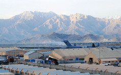 美军车队在阿富汗遭遇自杀式汽车炸弹袭击