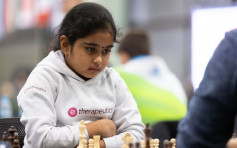 英南亚裔8岁女神童  欧洲国际象棋超快棋赛女子第一