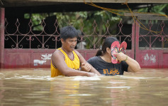 台风奥鹿吹袭菲律宾酿8死 越南严阵以待疏散居民