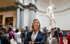 《大卫像》︱意大利学院美术馆馆长形容佛罗伦斯系「妓女」 言论遭狠批急道歉