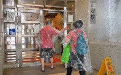 政府宣布已準備5000個食物包發送東九龍有確診個案屋邨長者