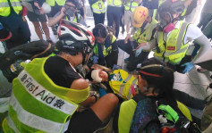 【修例风波】印尼女记者疑眼中弹受伤 记协发声明谴责对记者暴力