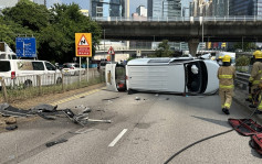 葵涌道貨Van失事翻側 司機被困獲救送院