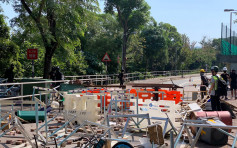 【大三罢】锯棕榈树堵路 吐露港公路受阻科学园路一度开通