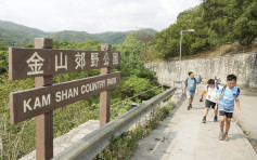 香港獲選全球9大可持續旅行目的地之一  環境局 : 「走塑」政策助港佔一席位