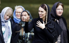 【纽西兰枪击案】基督城枪击满一周全国哀悼 妇女戴头巾以示和平团结