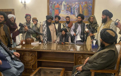  塔利班重掌阿富汗政权一周年 前总统为逃亡辩解