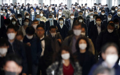日本东京持续新增确诊个案 多个商铺转买口罩