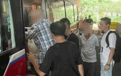警葵涌反賭博行動 4男子被捕最老89歲