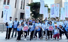 区议会选举︱港岛青联巡街 呼吁市民投票选出贤能为地区谋福祉