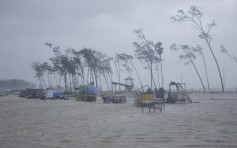 印度东岸风灾致两死 逾110万人紧急疏散