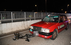 青衣南橋17歲單車男捱的士撞 壓凹的士車頂昏迷送院 司機涉危駕被捕