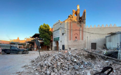 摩洛哥地震｜世遺馬拉喀什舊城紅牆受損 居民怕老房子倒塌不敢回家