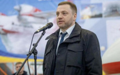 烏東錄近2千宗違停火規定 烏克蘭內政部長視察遭炮擊