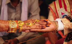 靠照片贸然结婚 印度新郎瞒右手残废隔日遭新娘提离婚