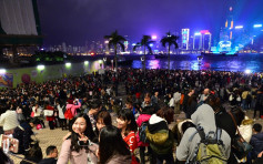 除夕倒數迎新年 港鐵巴士通宵服務