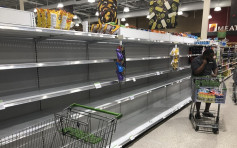 「多里安」增強為四級颶風 居民超市搶購糧水排隊入油