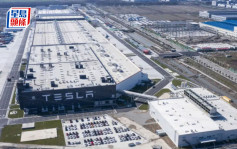 Tesla传内地供过于求 否认上海厂将减产两成
