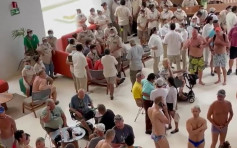墨西哥度假勝地爆幫派槍戰至少兩死 遊客穿泳裝驚險逃生