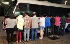 秀茂坪冚地下竹館 拘10人包括75歲賭客