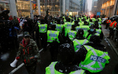 加拿大渥太华示威持续 警方拘捕两名示威领袖