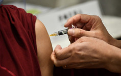 流感︱盧寵茂形容疫苗是重要防火牆：與其救火 不如防火