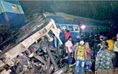 印度東南部安得拉邦火車出軌　增至39死150傷