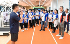 蕭澤頤帶領少訊會員抵東莞交流 參觀運動科學實驗室了解最新科技範疇