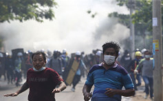 缅甸军警再开枪镇压示威者 至少12人死