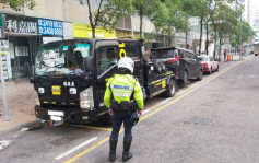 荃灣警區嚴打阻塞交通行為 2日內共發1079張「牛肉乾」拖走6車