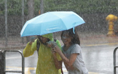 【食饭注意】雷雨区未来两三小时袭港 天文台料狂风雷暴