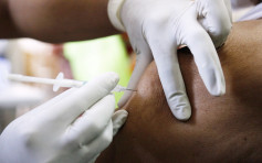 印度45岁男子接种第二剂新冠疫苗 15分钟后晕倒送院不治