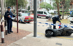 黃大仙東頭邨電單車司機遇查「棄車」獨留男乘客斷正被捕