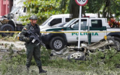 哥伦比亚8巡逻警遭伏击亡 总统指与死者家人团结一致