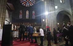 南非榮休大主教屠圖國葬儀式 在開普敦舉行 