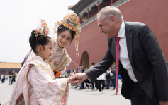 澳洲贸易部长访华获邀参观故宫：绝对的荣幸