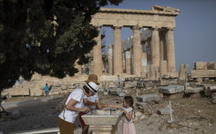 希臘擴大解封 中學有限復課雅典衛城重開