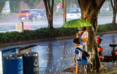 北上注意｜深圳發布分區暴雨黃色預警 料有雷雨暴風