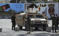 阿富汗政府军基地遭炸弹袭击 美军指挥官曾到访
