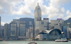 調查指香港蟬聯全球生活費用最高昂城市