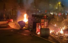 【修例风波】新华社报道香港非法集会暴徒纵火及投汽油弹