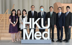 卢宠茂到访港大医学院与学生会面 盼同学不忘初心为健康香港贡献