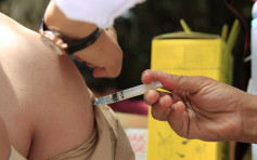 全球接种逾40亿剂新冠疫苗 中国接种剂量占40%