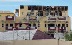 索馬里青年黨武裝分子攻擊首都一間酒店 至少12人喪生 