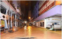 銅鑼灣爆水管變水池 行車行人如過「黃河」
